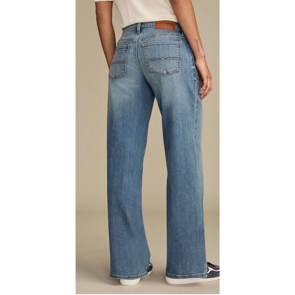 Lucky Brand Mid Rise Sweet Wide Leg Jeans Women's 8/29 Moonlit Mist Wash - Picture 5 of 12